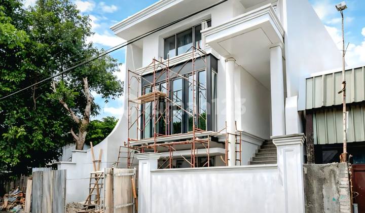 Brand New 3 Lantai di Lokssi Strategis Cipete Jakarta Selatan