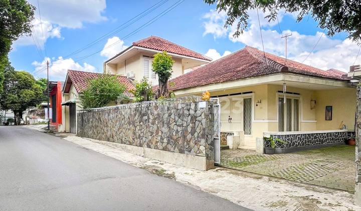 Rumah Lokasi Stratehis Belakang Citos Di Cilandak