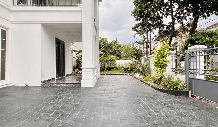 Rumah Mewah Cantik  Patra Kuningan  2