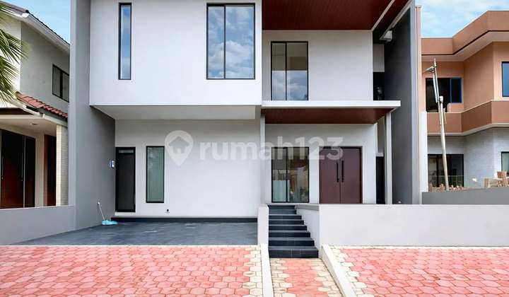 Brand New House Ready to Occupy in a Large Compound in Bintaro Sector 7 1
