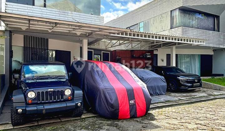 Rumah Cantik Dalam Cluster Veteran Jakarta Selatan 