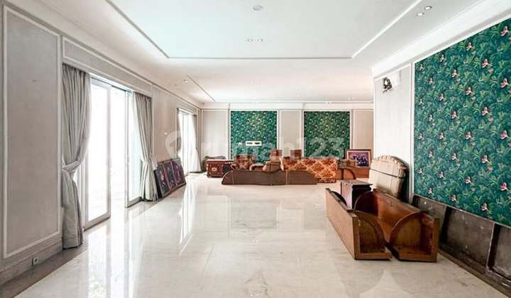 Modern Classic Pondok Pinang Jalan Lebar 2