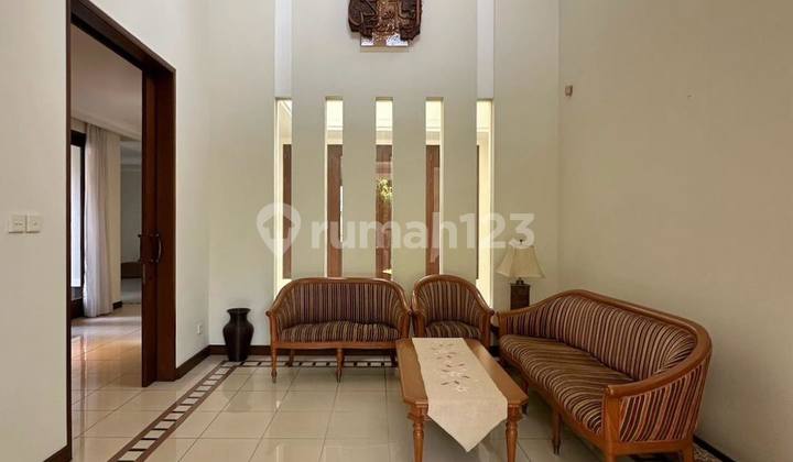 Rumah Cantik Dalam Komplek di Duren Tiga 2