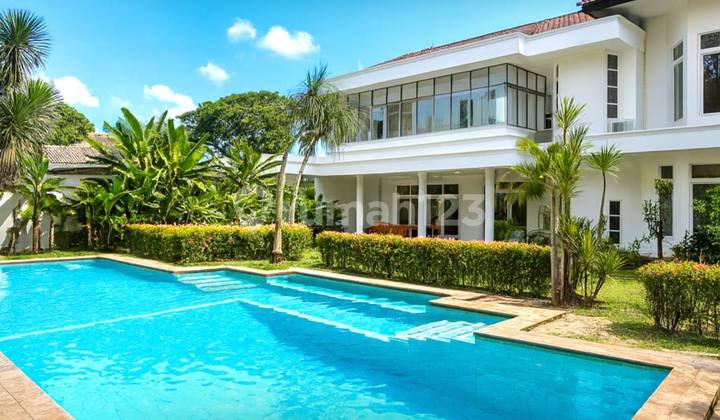 House in Exclusive Compound with Private Pool in Cilandak