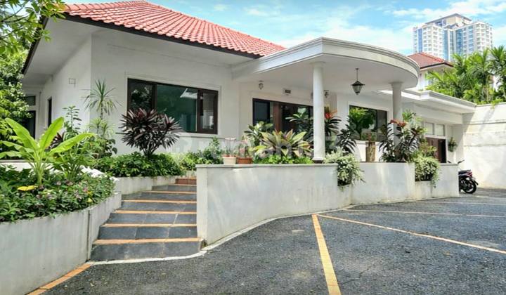 Tropical Modern House Cocok untuk Hunian atau Investasi