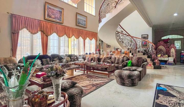 Rumah Di Prime Area Kuningan