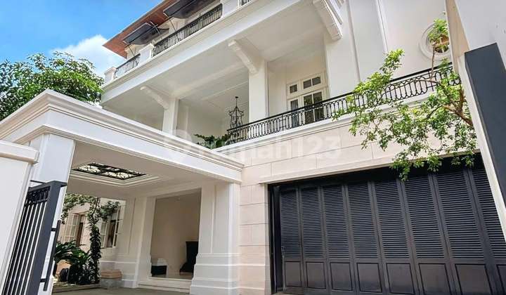 Exclusive Modern Classic Design Luxury House in a Strategic Location, Kuningan, South Jakarta