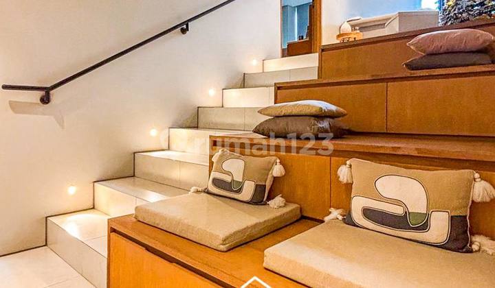 Bwngunan Terawat Dalam Town House Bergaya Tropical Moderndi Bintaro Jaksel 2