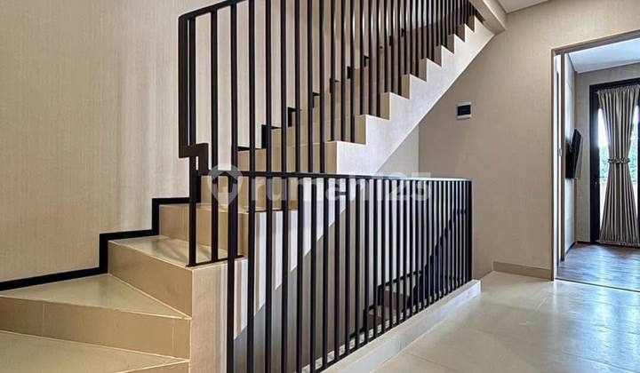Brand New Townhouse Urban and Green Concept in Cilandak 2