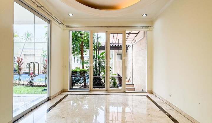 Rumah Design Classic Terawat Siap Huni Jalan Lebar di Pondok Indah 2