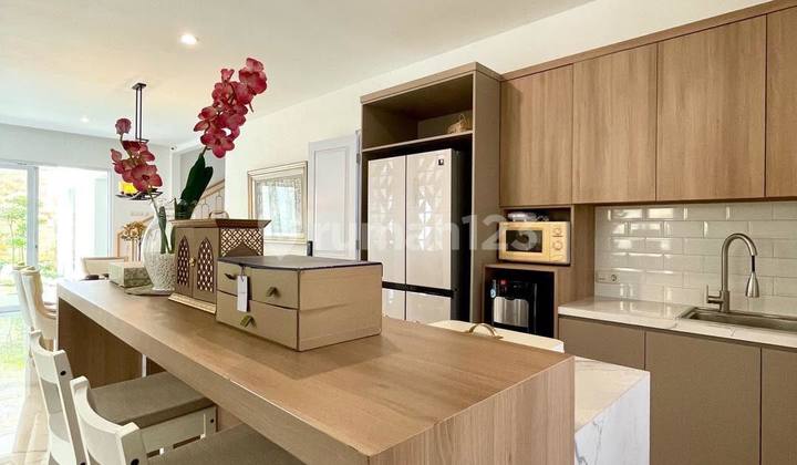 Rumah Baru dengan Private Pool di Cilandak 2