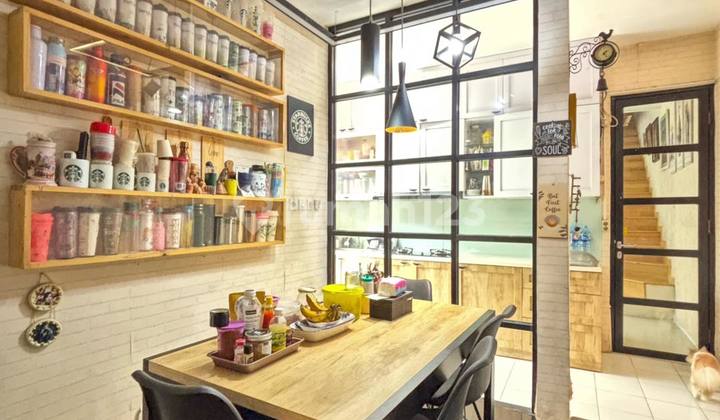 Rumah Cantik Dalam Cluster Veteran Jakarta Selatan  2