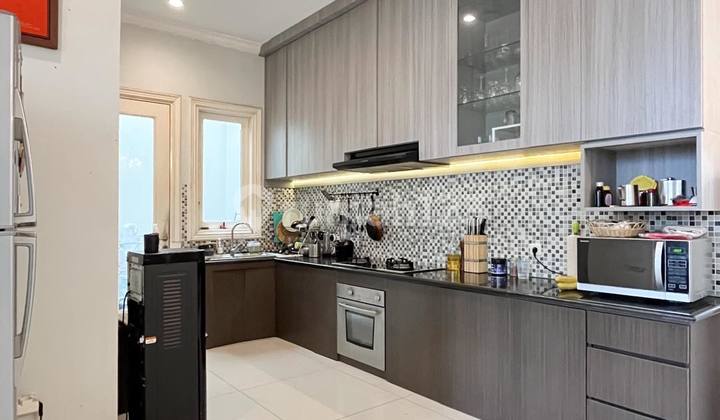 New Two-Story Renovated House in Tebet 2