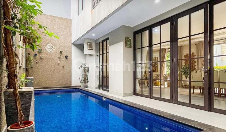 Rumah Dalam Town House Siap Huni Dengan Private Pool Di Kebagusan