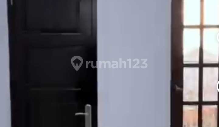 Rumah Mewah Design Classic Siap Huni di Cluster Jagakarsa Jaksel 2