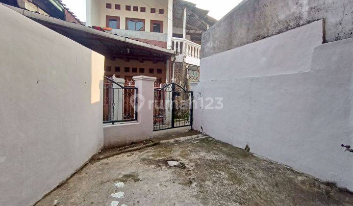 Rumah Cantik Dijual Murah Sekali di Tengah Kota Cianjur,turun Harga 20juta 2