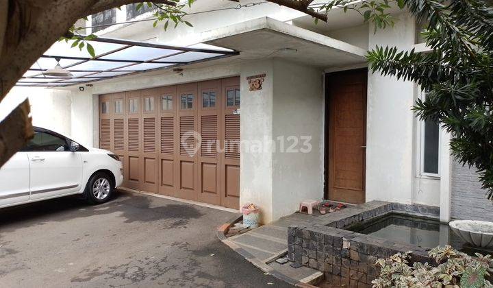 Dijual Cepat Rumah Mewah Plus Kolam Renang di Kemang Jaksel 1