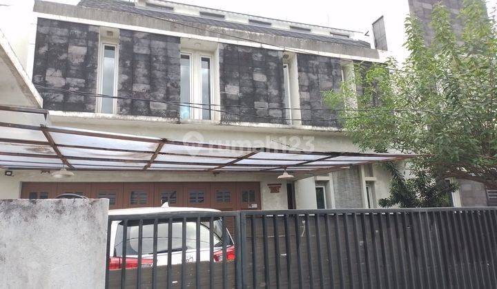 Dijual Cepat Rumah Mewah Plus Kolam Renang di Kemang Jaksel 2