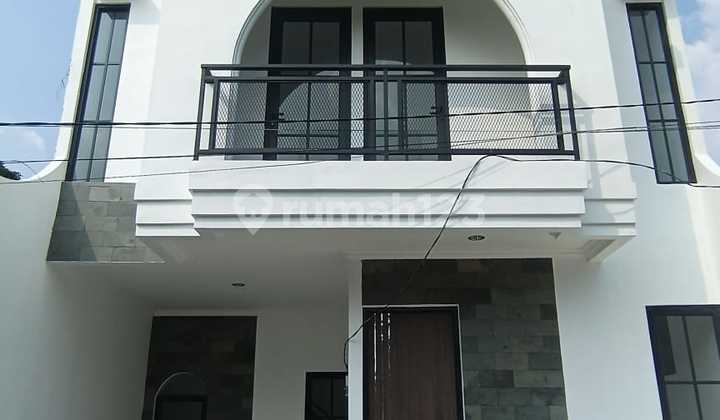 Miliki Segera, Dijual Rumah Baru Siap Huni, Spek Sultan, 4 Menit ke Tol, Akses 2 Mobil, Free Biaya Biaya