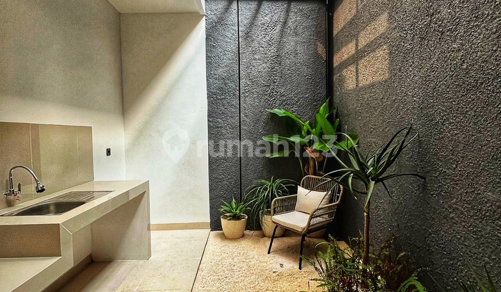 Rumah Mewah Strategis Jagakarsa Dekat Tol 2