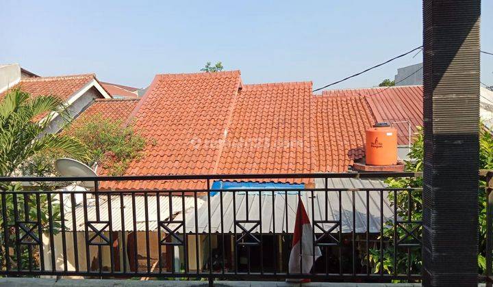 Rumah Komplek Murah Tanah Luas Dekat Toll 2