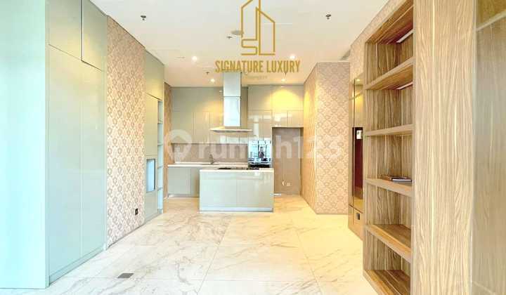For Sale Senopati Suites Apartment at SCBD 2+2BR unit 285sqm, Balcony 2