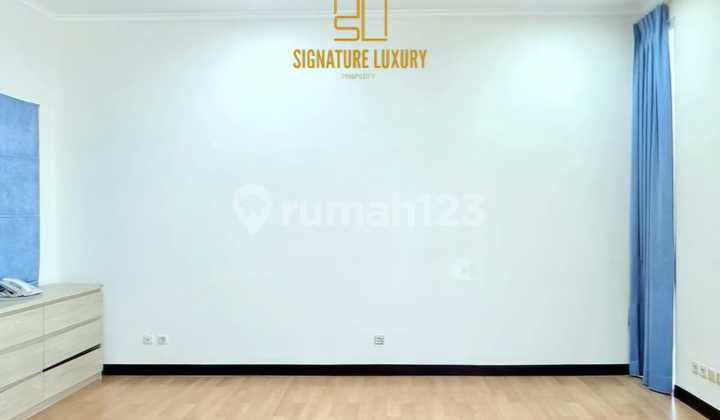 Jual Cepat Rumah Simprug 3Br, LT 135 LB 320 Dibawah Harga Pasar 2