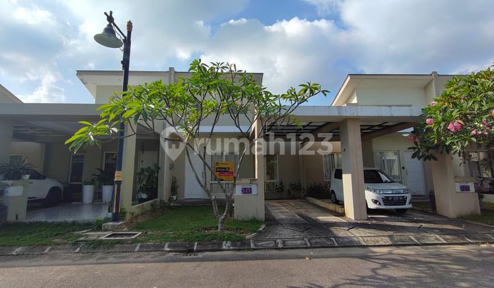 For Sale House in Orchard Park Cluster Vitis Batam Center
