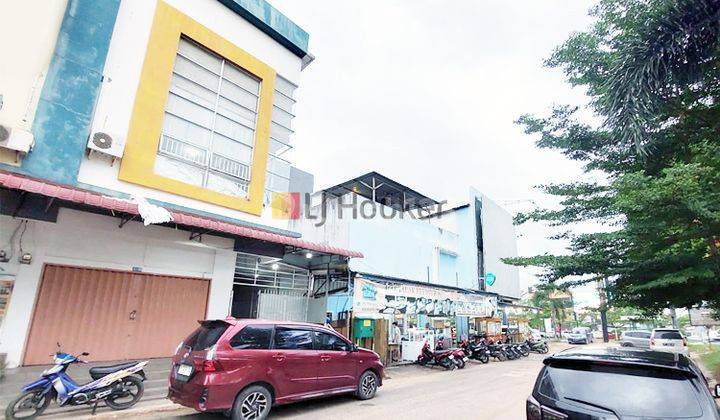 Ruko 3 Lantai Siap Pakai Di Komplek Ruko Purimas Batam Centre 2