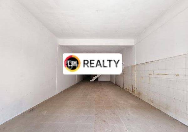 Disewakan Ruko 3 Lantai Siap Pakai Di Komplek Ruko Nagoya Newtown 2