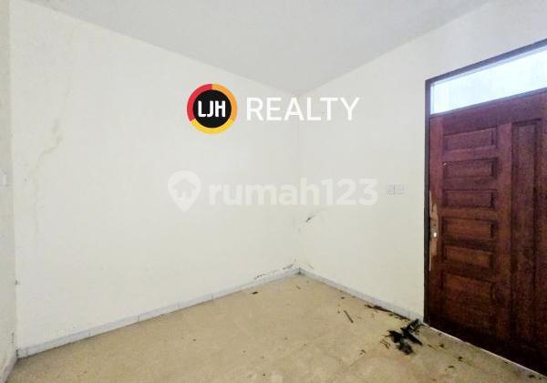 For Sale Ready-to-Occupy House in Penuin Garden Lubuk Baja 2