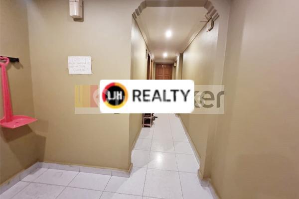 Nagoya Square Hook 4-Story Shop House in the Heart of Batam City 2