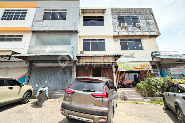 For Rent Shop House in Kampung Utama 1, Nagoya 1