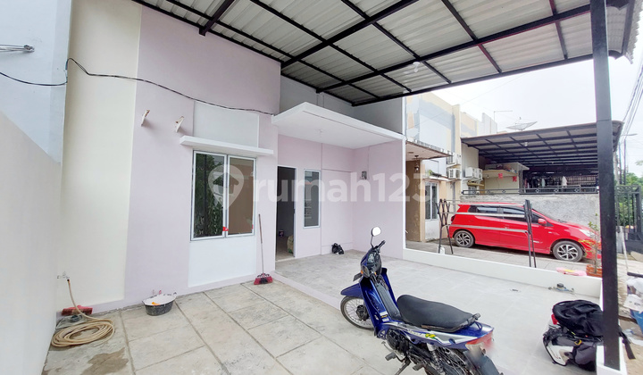 For Rent: House in Pulomas Housing, Batam Centre For Rent: House in Pulomas Housing, Batam Centre