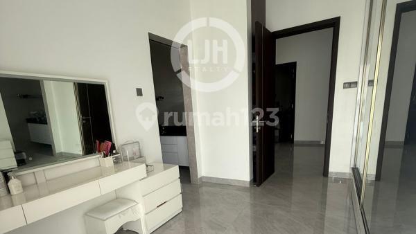 House for Sale in Kaktus Karang 2