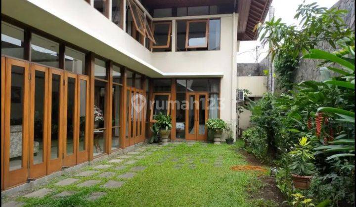 Rumah 2 Lantai SHM Strategis Area Dago Juanda Mainroad Bandung