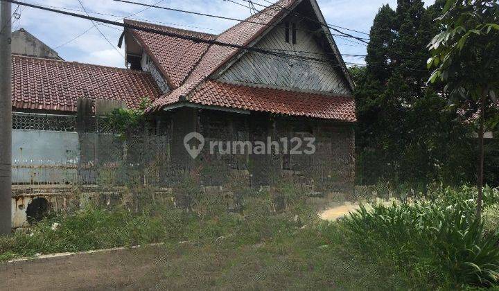 Rumah Lama Luas 610 M2 SHM Strategis Area Dago Juanda Bandung  2