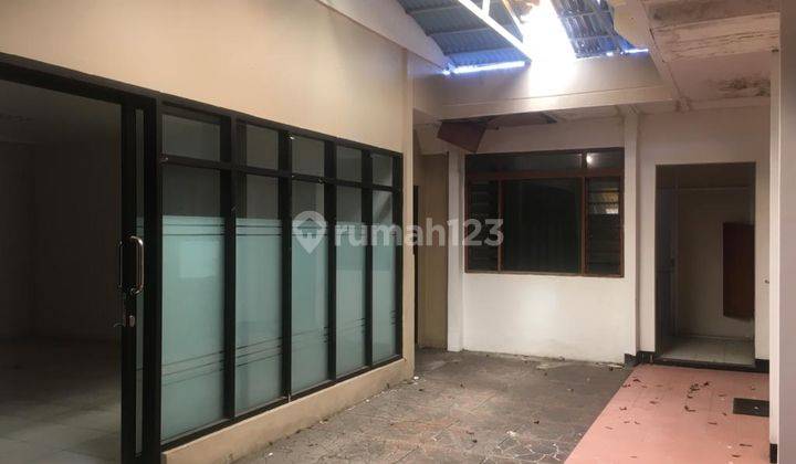 Rumah Strategis U Tinggal Kantor Kuliner Area Dago Kota Bandung 2