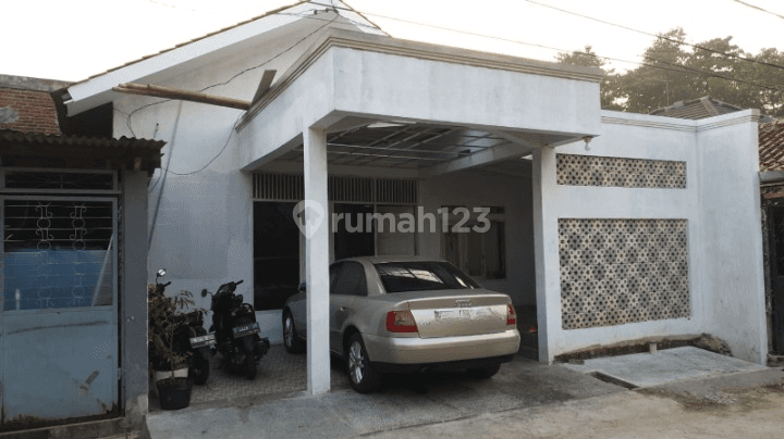 Rumah 1 Lantai SHM Sudah Renovasi Area Arcamanik Kota Bandung 2