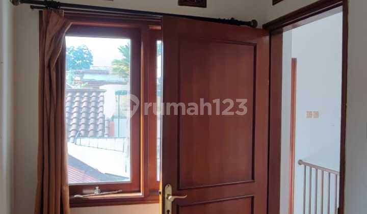 Rumah 2 Lantai Pondok Hijau Geger Kalong Setiabudi Bandung Utara 2