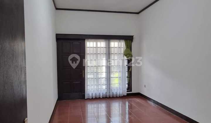 2-Story House with SHM Certificate in Suryalaya Cijagra, Buah Batu, Batununggal 2