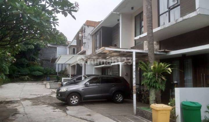 Rumah 2 Lantai SHM Dalam Komplek Area Geger Kalong Kota Bandung 2