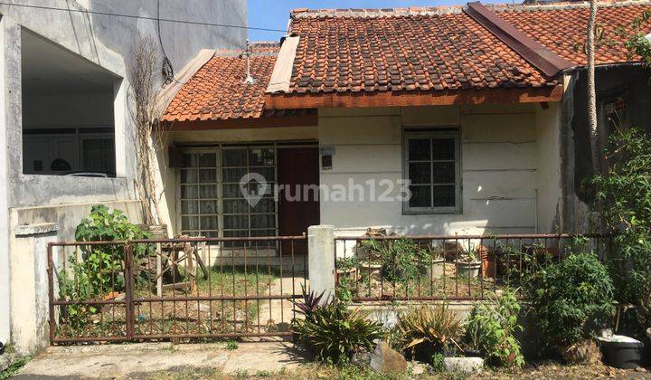 Rumah Lama 1 Lantai SHM Butuh Renovasi Antapani Kota Bandung  2