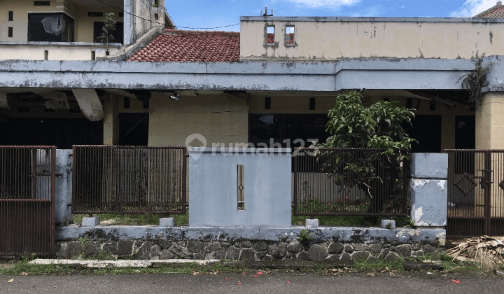 Rumah Lama Hitung Tanah Luas 276 Kotak 15 x 18,4 Turangga Bandung 2