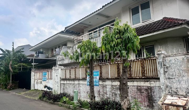 Jarang Ada. Rumah Tua Hit Tanah Lokasi Strategis. Permata Hijau