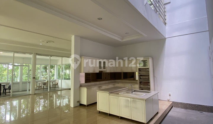 Rumah Design Tropical Modern 3 Lantai Di Pondok Indah