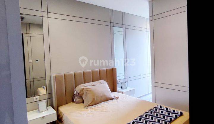 kamar tidur apartemen sudirman suites bagus, siap
