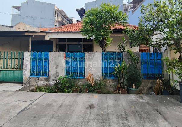 Rumah Tua Hitung Tanah di Duri Kepa, Jakarta Barat 2