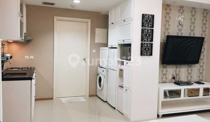 Casa Grande Phase 1. 1 Kamar Tidur. Bagus Dan Siap Huni