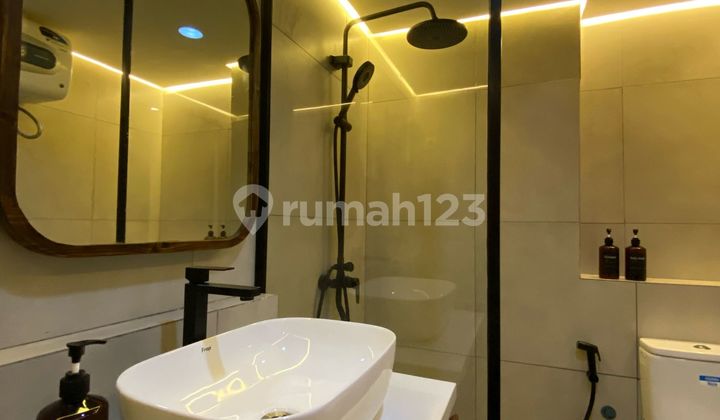 The Wave 2 Br Unit Bagus Siap Huni. Menteng Atas 1